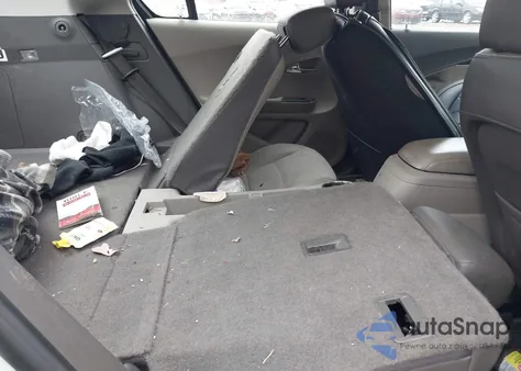 2015 Chevrolet Volt z USA, uszkodzony, nr VIN 1G1RD6E40FU107523